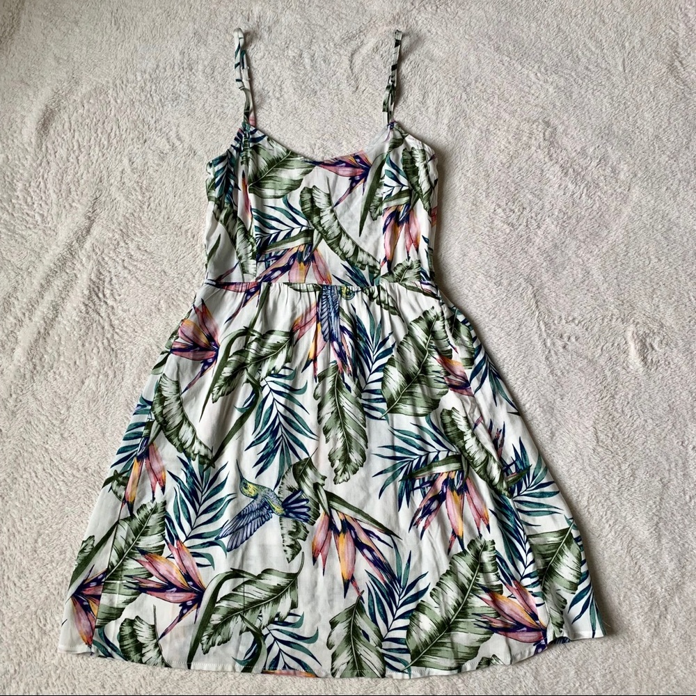 H&M divided white tropical bird mini dress size 2